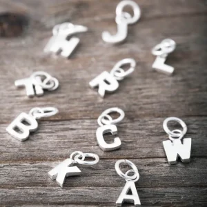 Clearance Faith Berlock bokstav A
