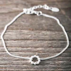 Clearance Faith Silverarmband cirkel m pluppar