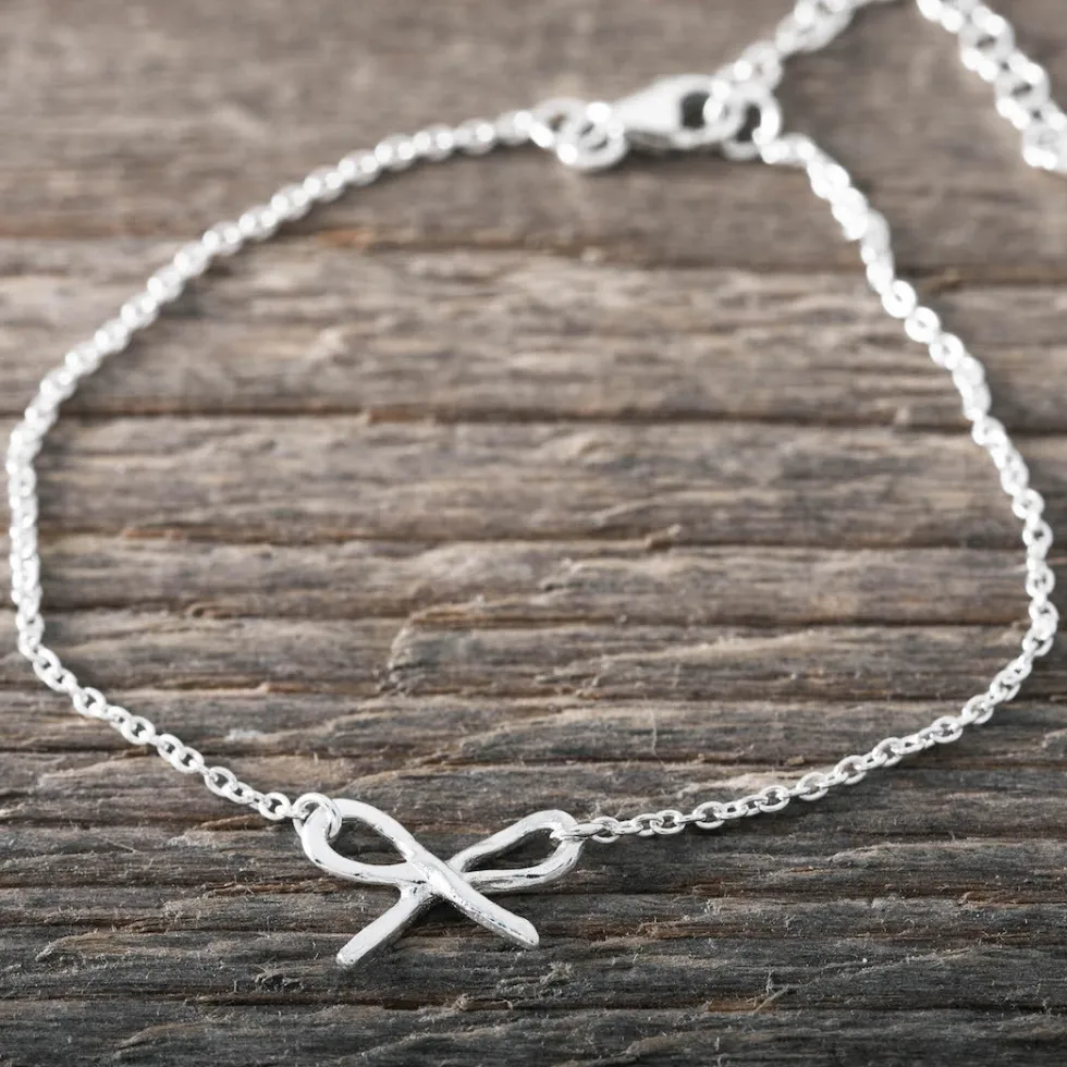 silverarmband_liten_roset_1.webp Outlet Faith Silverarmband liten rosett