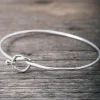 Best Faith Silverarmband stelt kärleksknut