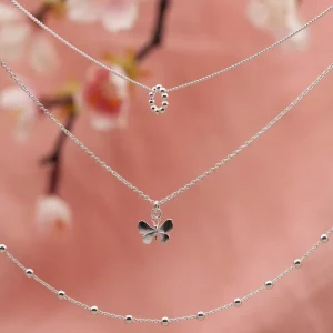 New Faith Silverhalsband cirkel m pluppar