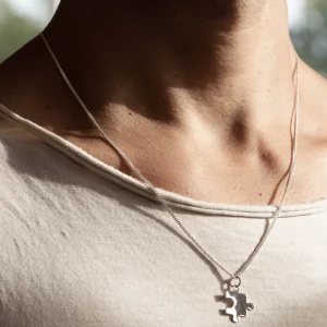 Outlet Faith Silverhalsband -unisex pusselbit