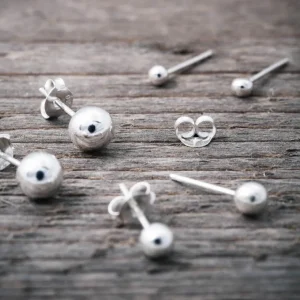 Fashion Faith Silverörhängen kulor 4mm