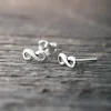 Discount Faith Silverörhängen små infinity