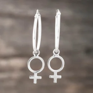 Sale Faith Silverörhängen stora creoler m kvinnotecken