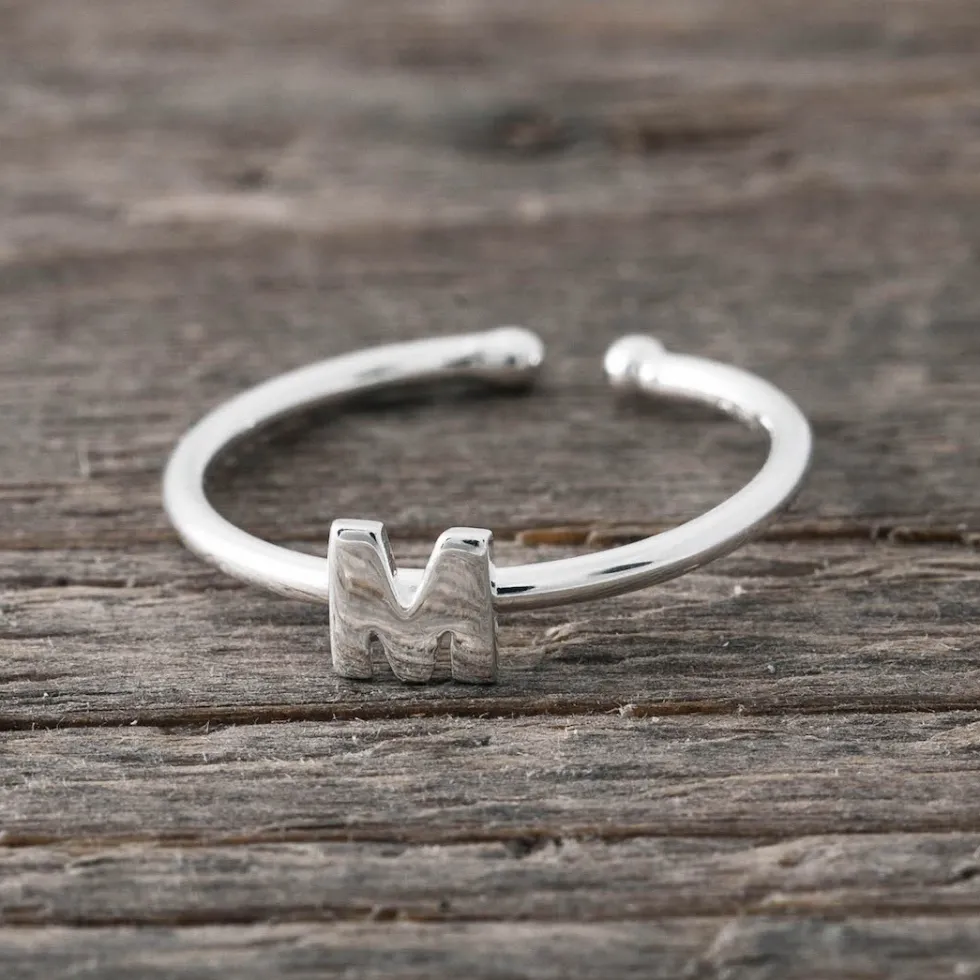 silverring_bokstav_m_1.webp Sale Faith Silverring bokstav M