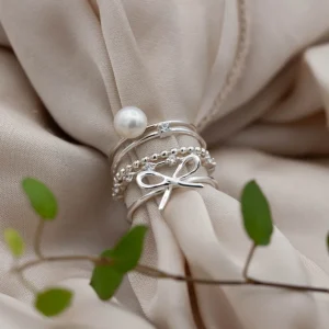 Sale Faith Silverring liten rosett
