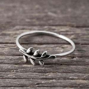 Clearance Faith SIlverring lövranka