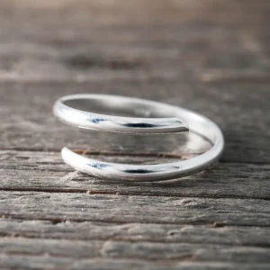 Outlet Faith Silverring tunn omlott